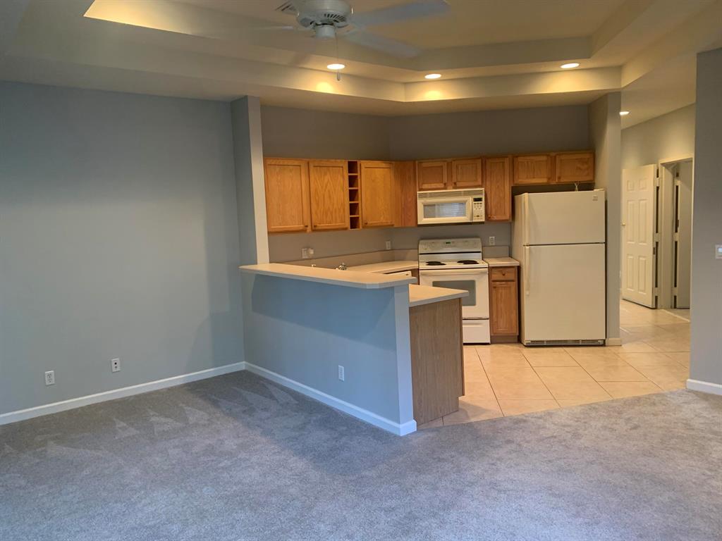 CASTLE PINES CONDOMINIUM - Residential Lease