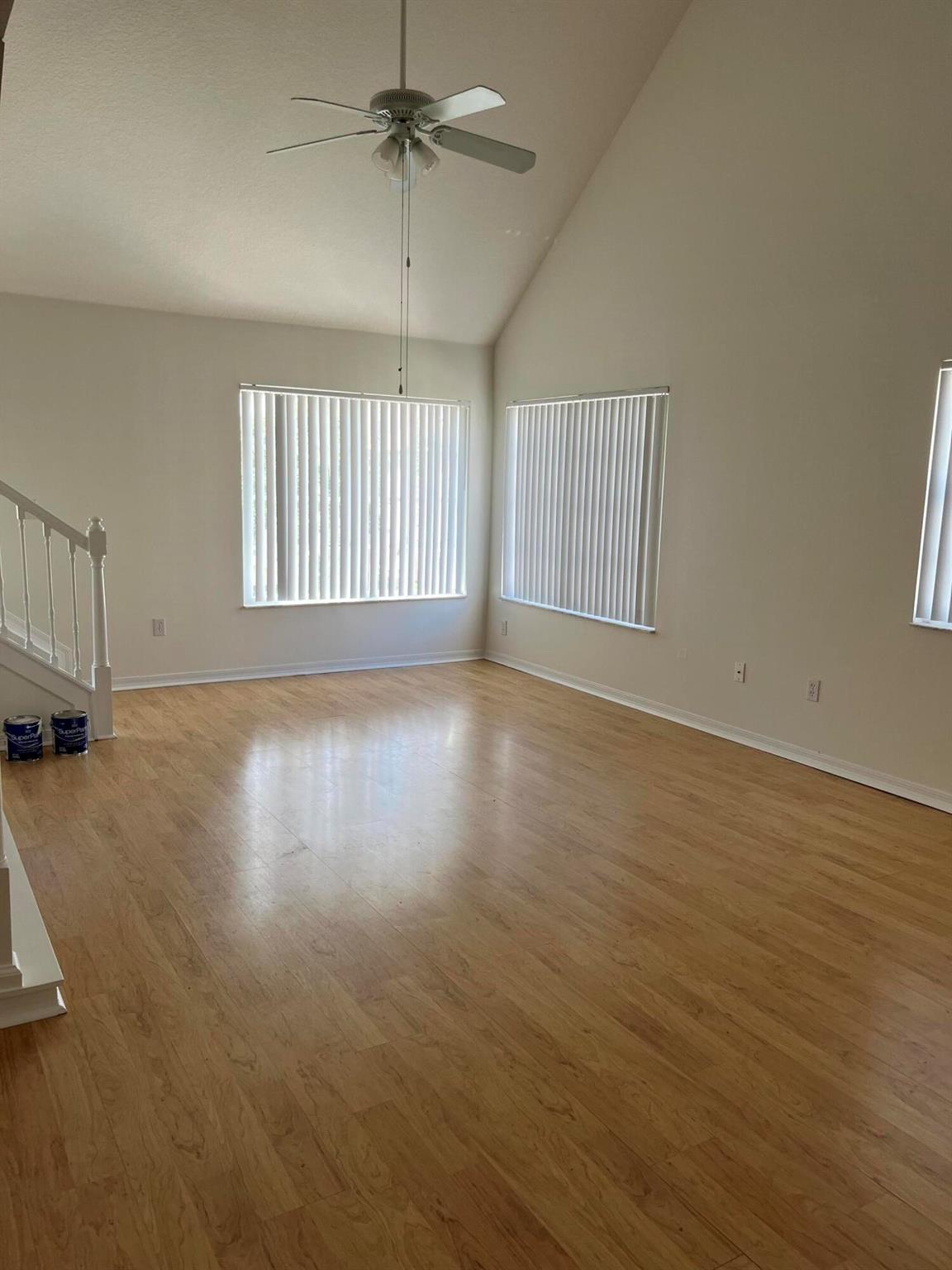 1621 SE Pomeroy Street 5-6