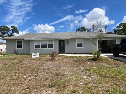 871 SW Dalton Avenue Port St Lucie FL 34953