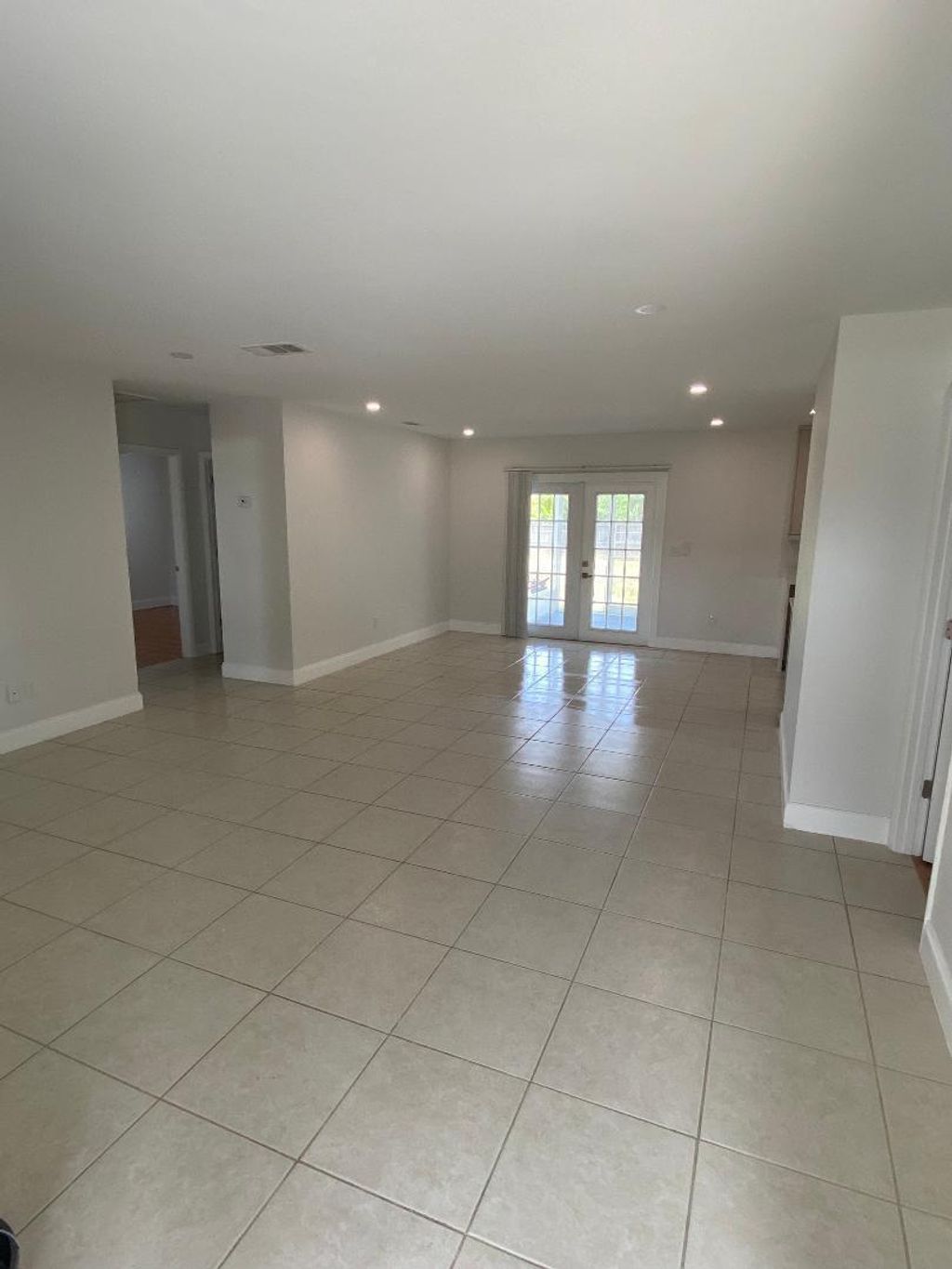 Photo of 871 SW Dalton Avenue, Port Saint Lucie, FL 34953 (MLS # R11139293)