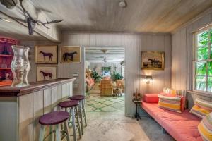 POINCIANA PARK 2ND ADD - Residential