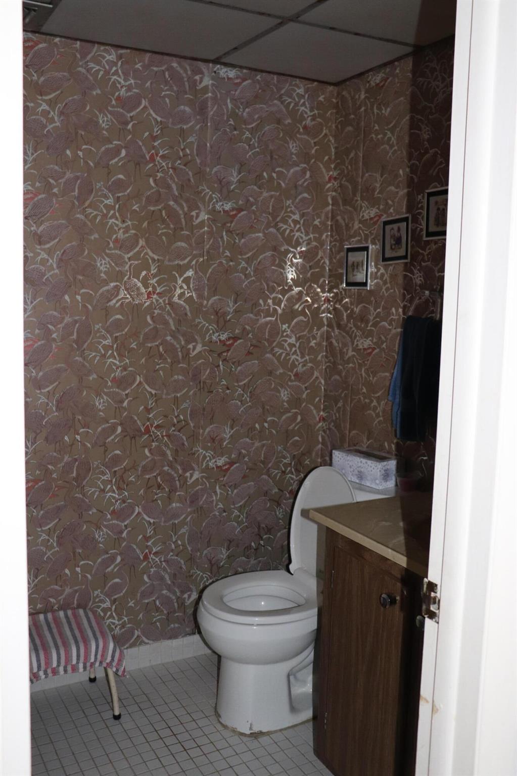 KINGS POINT CAPRI CONDOS - Residential Lease