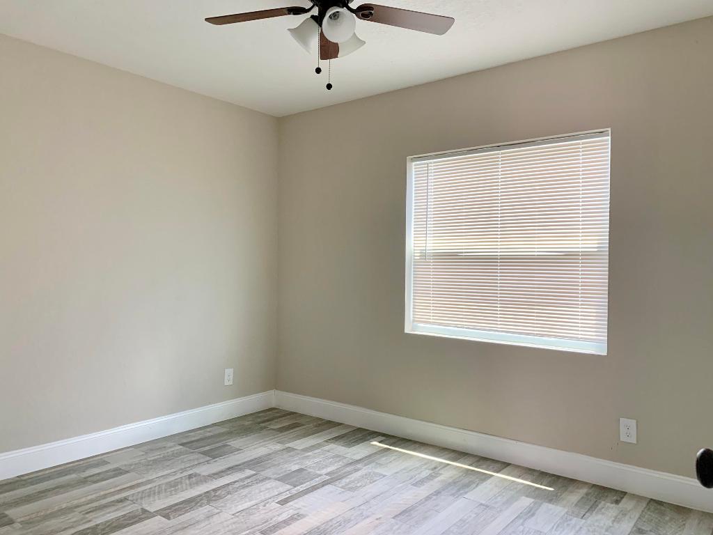 NORTH PALM BCH 4 - Residential Lease