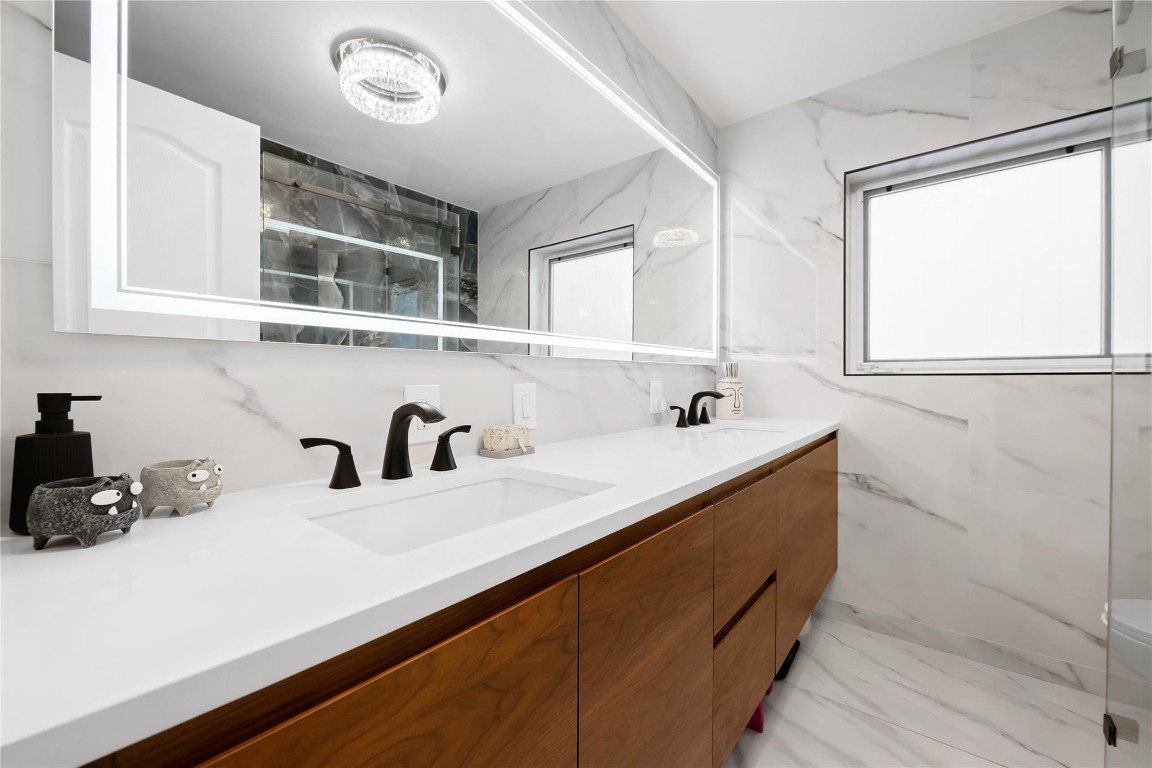 Lighthouse Point 6th Sec - Residential