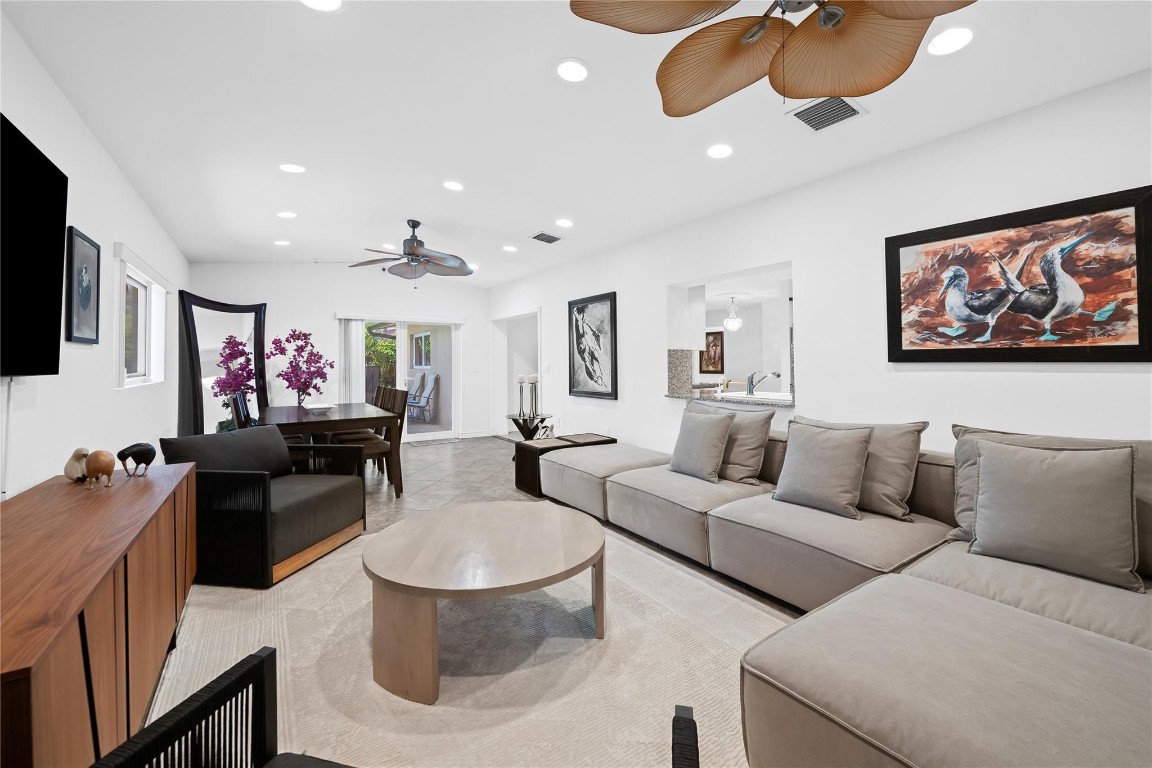 Lighthouse Point 6th Sec - Residential