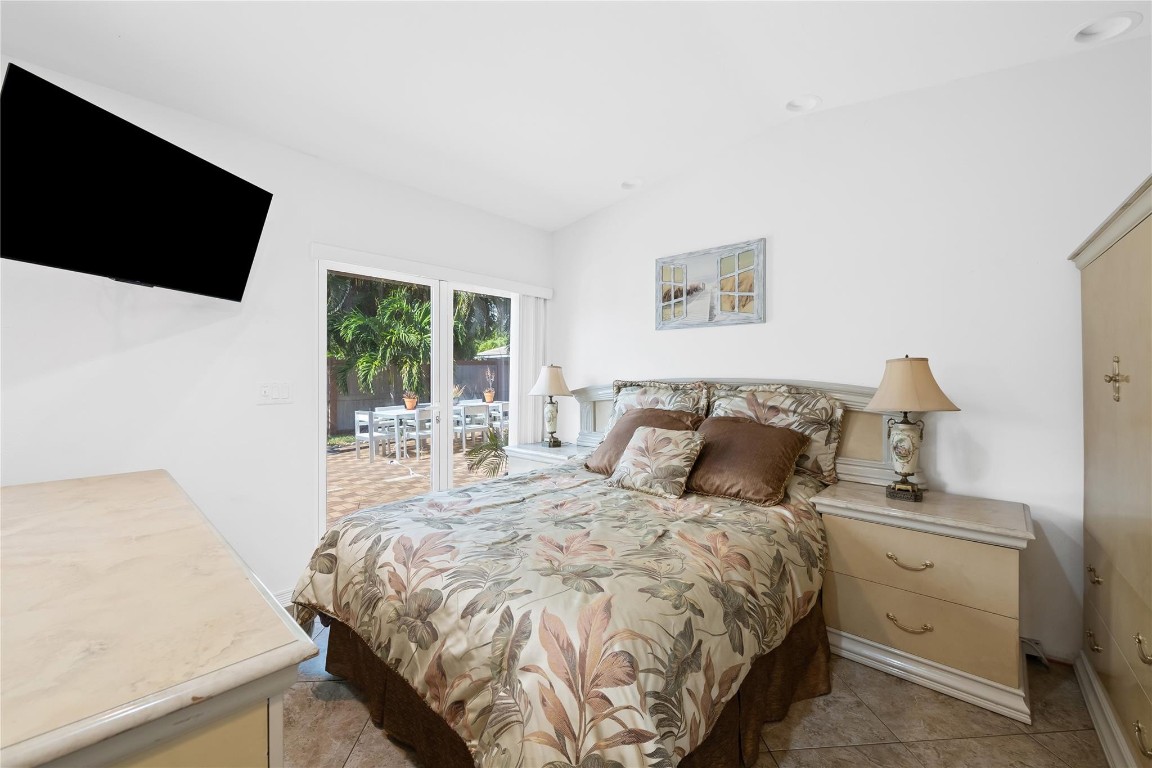 Lighthouse Point 6th Sec - Residential