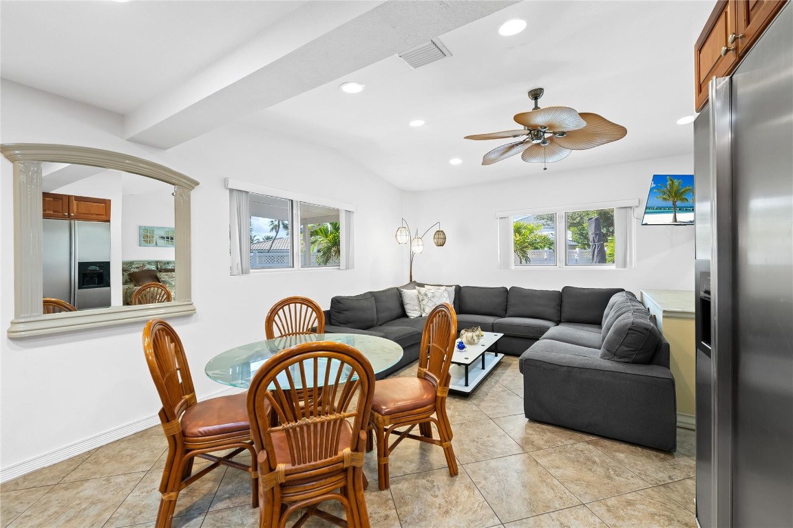 Lighthouse Point 6th Sec - Residential