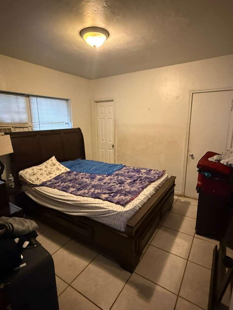 INGLEWOOD GARDENS - Residential Income