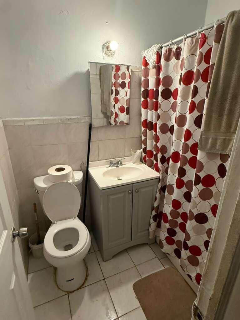 INGLEWOOD GARDENS - Residential Income