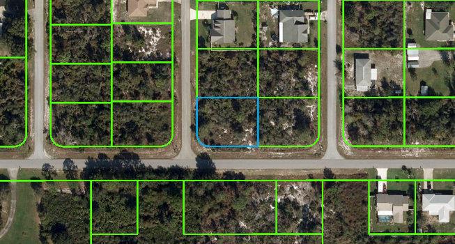 Build your dream home on this corner lot in Beautiful Lake Placid, located in the peaceful Highlands County.