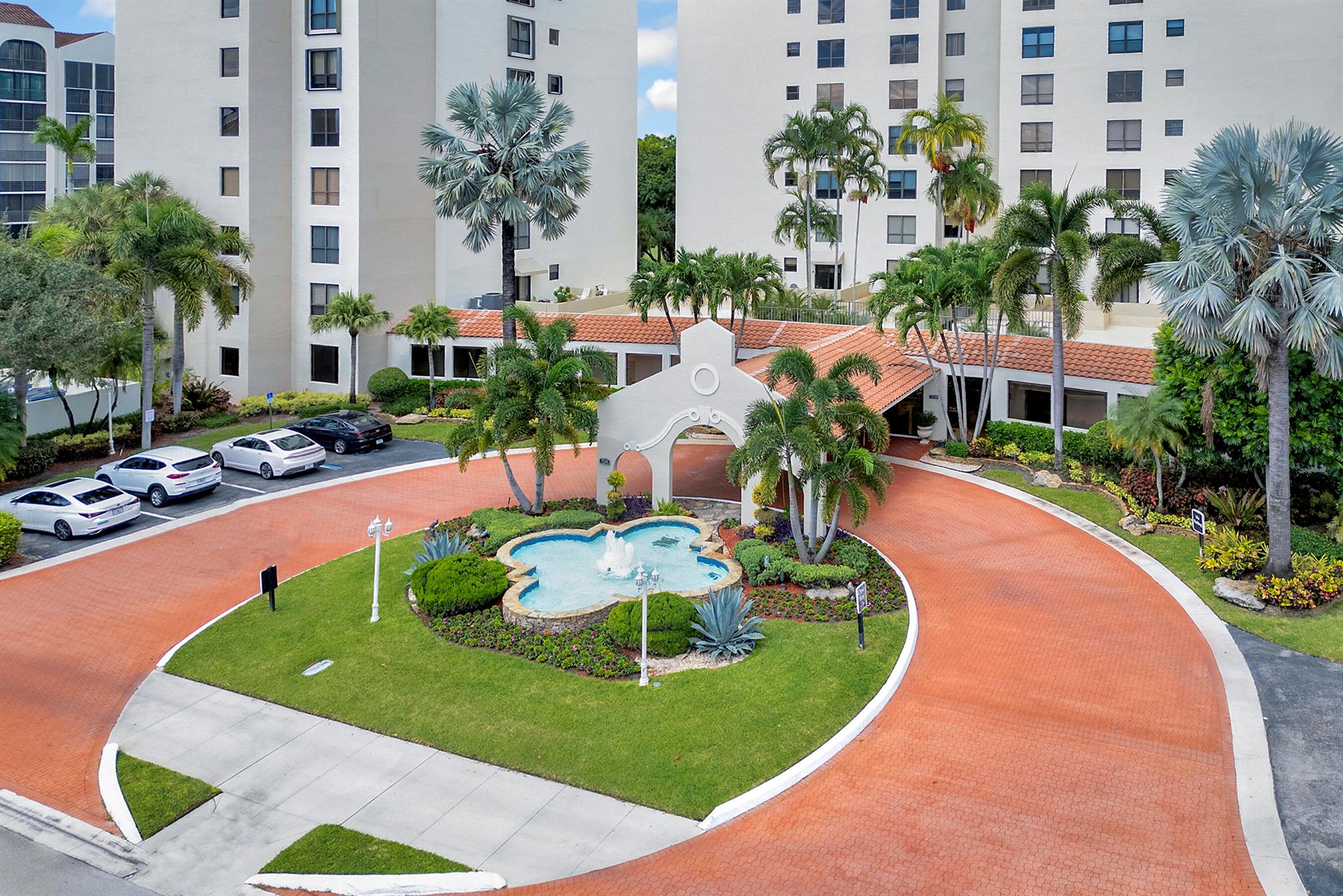 IMPERIAL ROYALE AT BOCA P - Residential