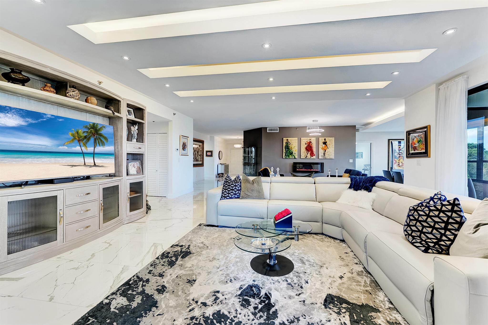 IMPERIAL ROYALE AT BOCA P - Residential