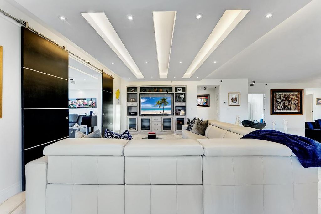 Photo of 7235 Promenade Drive #J-302, Boca Raton, FL 33433 (MLS # R11133148)