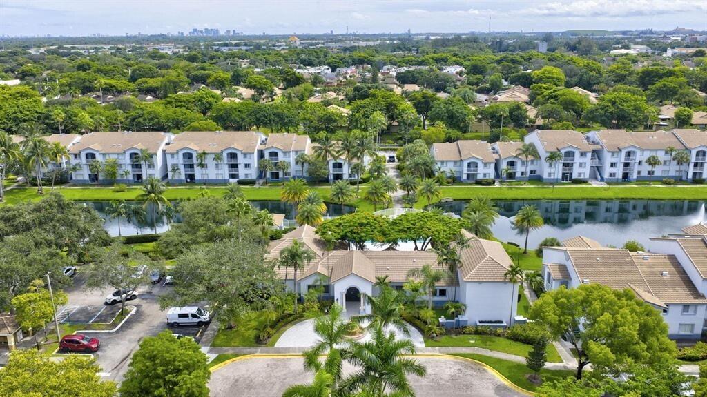 ROYAL GRAND CONDO - Residential Lease