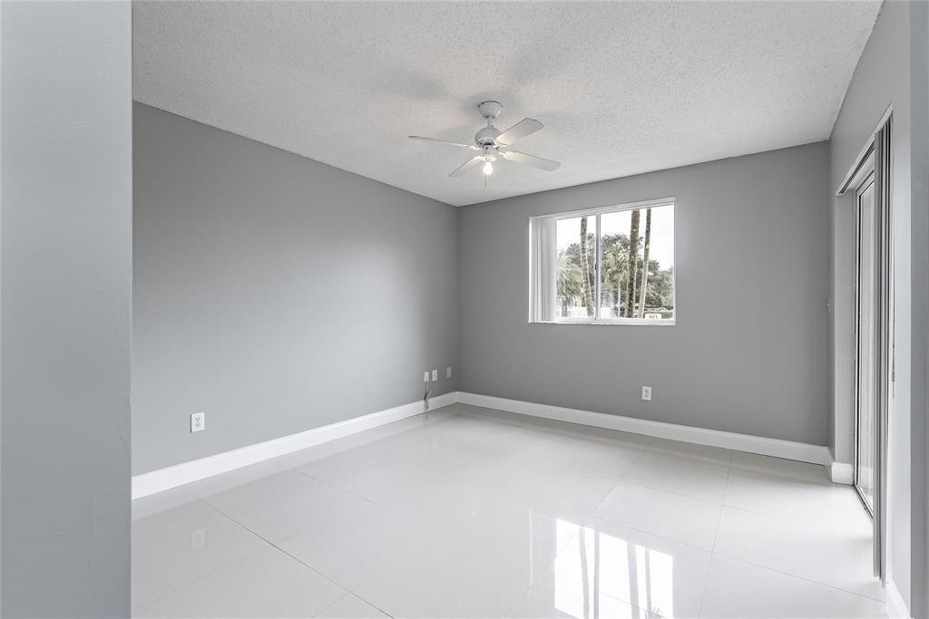 ROYAL GRAND CONDO - Residential Lease