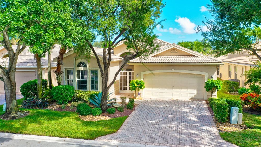 Photo of 11896 Manzano Avenue, Boynton Beach, FL 33437 (MLS # R10930905)