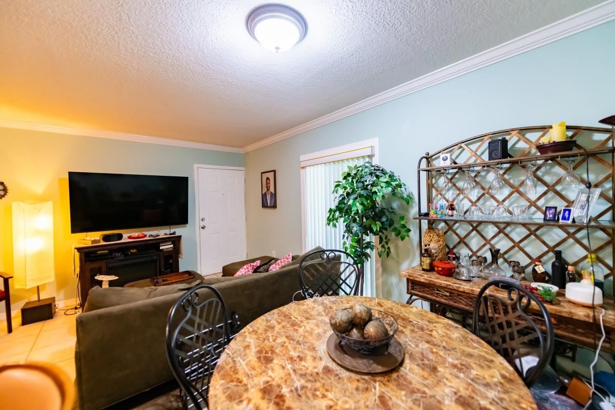 SEVENTEENTH PLACE CONDO - Residential