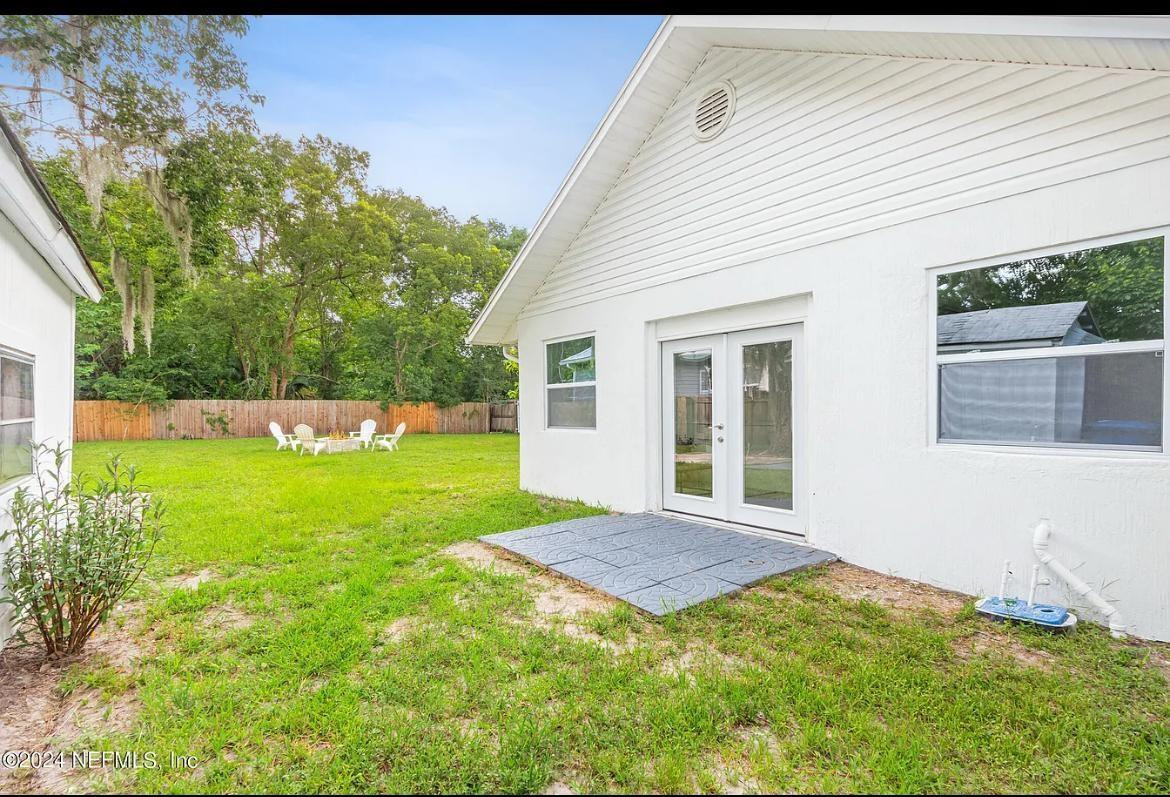 Augustine Western Suburb - Residential