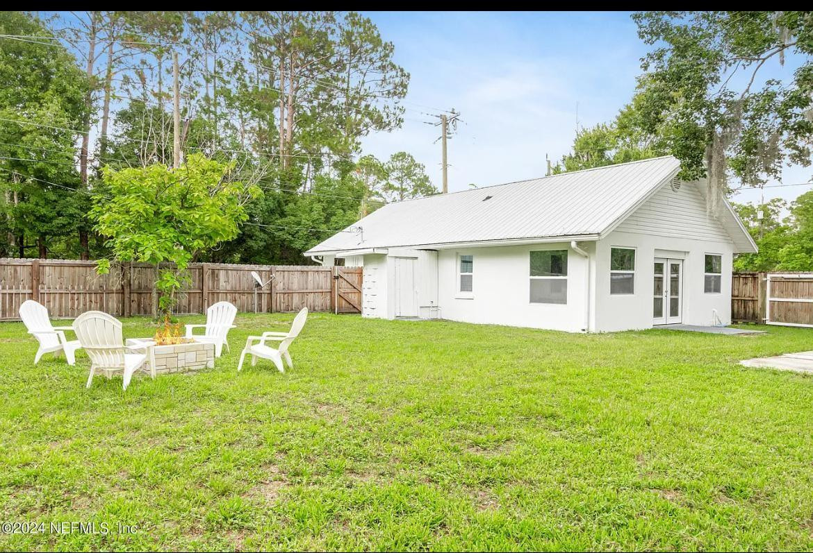 Augustine Western Suburb - Residential