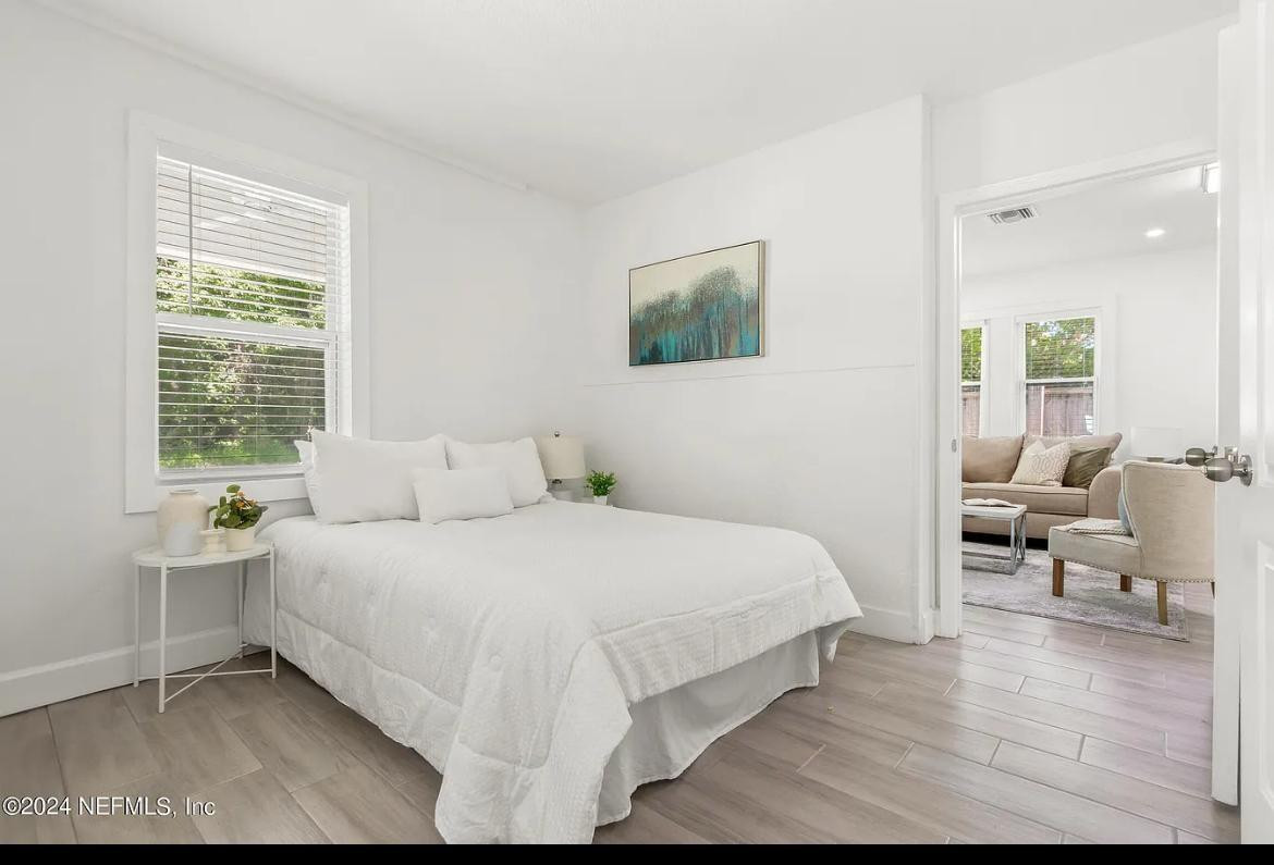 Augustine Western Suburb - Residential