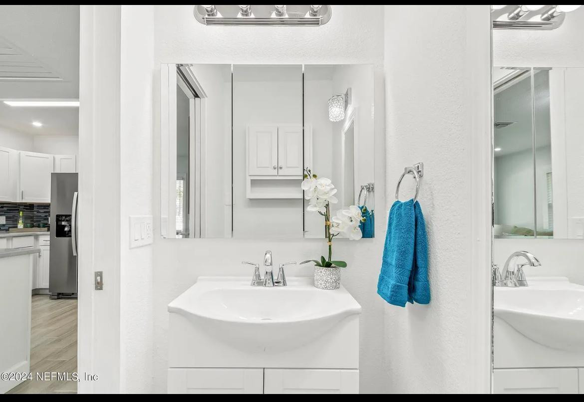 Augustine Western Suburb - Residential