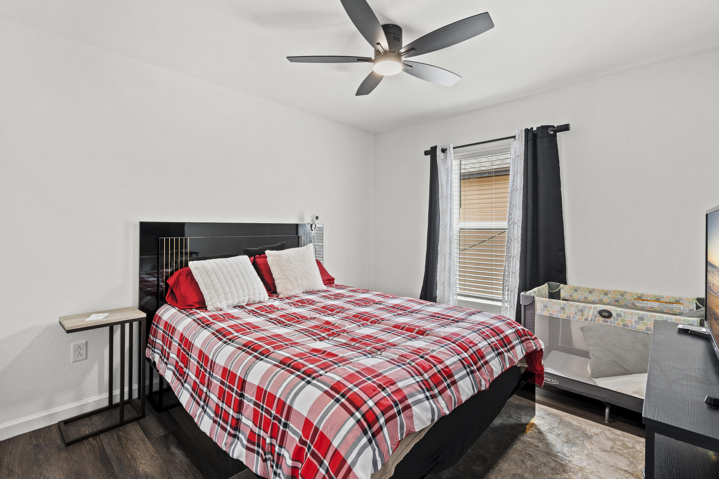 BENT CREEK - Residential Lease