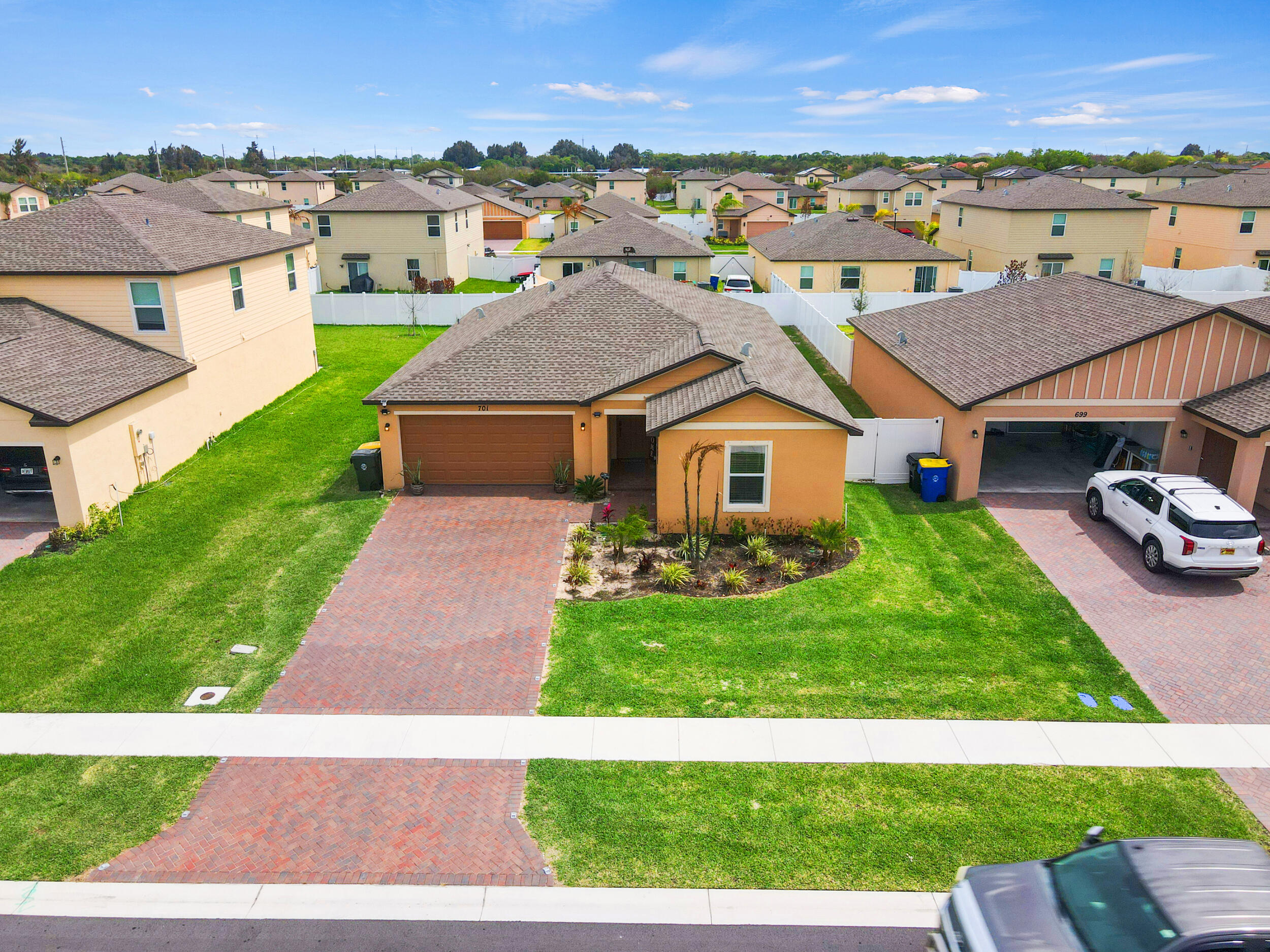 BENT CREEK - Residential Lease