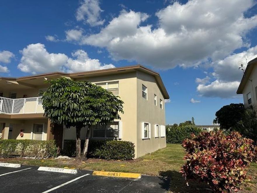 ABSOLUTELY BEAUTIFUL, WELL KEEP TWO BEDROOM, TWO BATH, HIGHLY DESIRABLE CORNER UNIT IN ORIOLE GARDENS SECTION TWO. UPDATED KITCHEN, GORGEOUS DIAMOND SHAPE TILE IN LIVING ROOM AND DINING AREA. BALCONY HAS BEEN OPENED FOR EXTRA LIVING SPACE. PADDLE FANS. IDEALLY SITUATED CLOSE TO THE CLUBHOUSE AND POOLS. CLUBHOUSE HAS BILLIARDS, CARD ROOM, LIBRARY, EXERCISE ROOM, LARGE AUDITORIUM, AND FULL KITCHEN. ASSOCIATION STATES 55+, REQUIRES $25000 - $30000 INCOME, 700+ CREDIT SCORE.  20% DOWN IF FINANCING, HOWEVER MOST LENDERS REQUIRE 25%, SECURITY DEPOSIT, IN PERSON INTERVIEW. CLOSE TO SHOPPING/MALL, BANKS, WALGREENS, PUBLIX, RESTAURANTS, AND SHORT DRIVE TO THE BEACH. TOWNHOMES BEING BUILT ON THE LAND BEHIND THE UNIT.