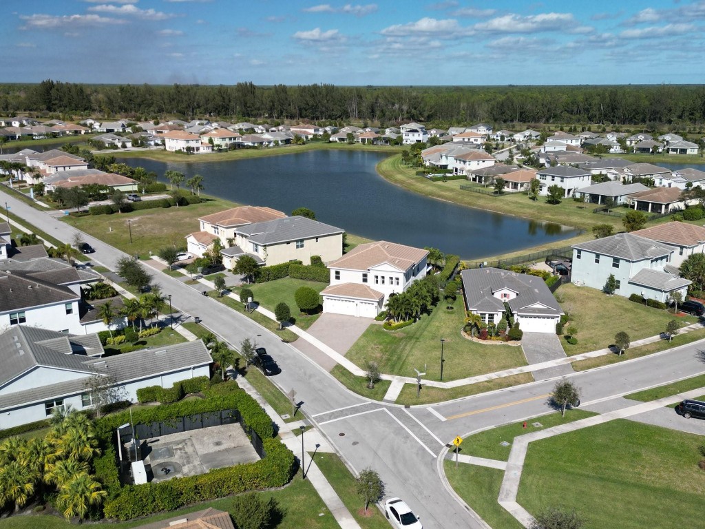 Hammocks/Westlake - Residential