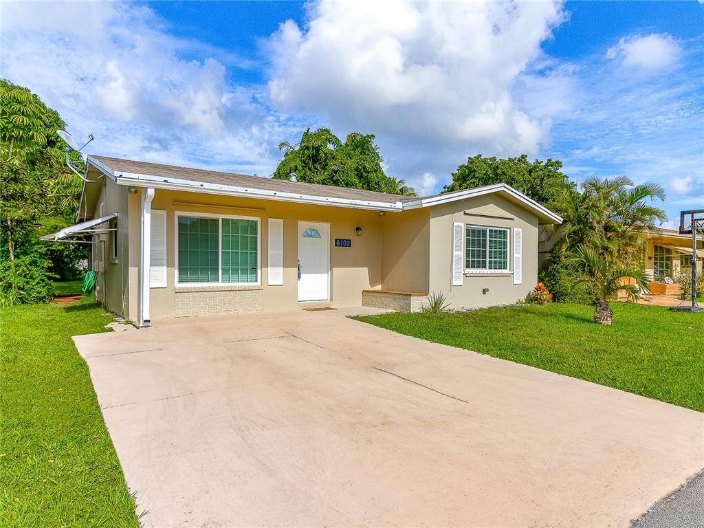 Mainlands Of Tamarac Lake - Residential