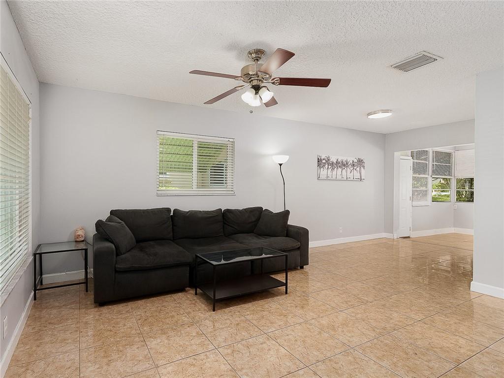 Mainlands Of Tamarac Lake - Residential