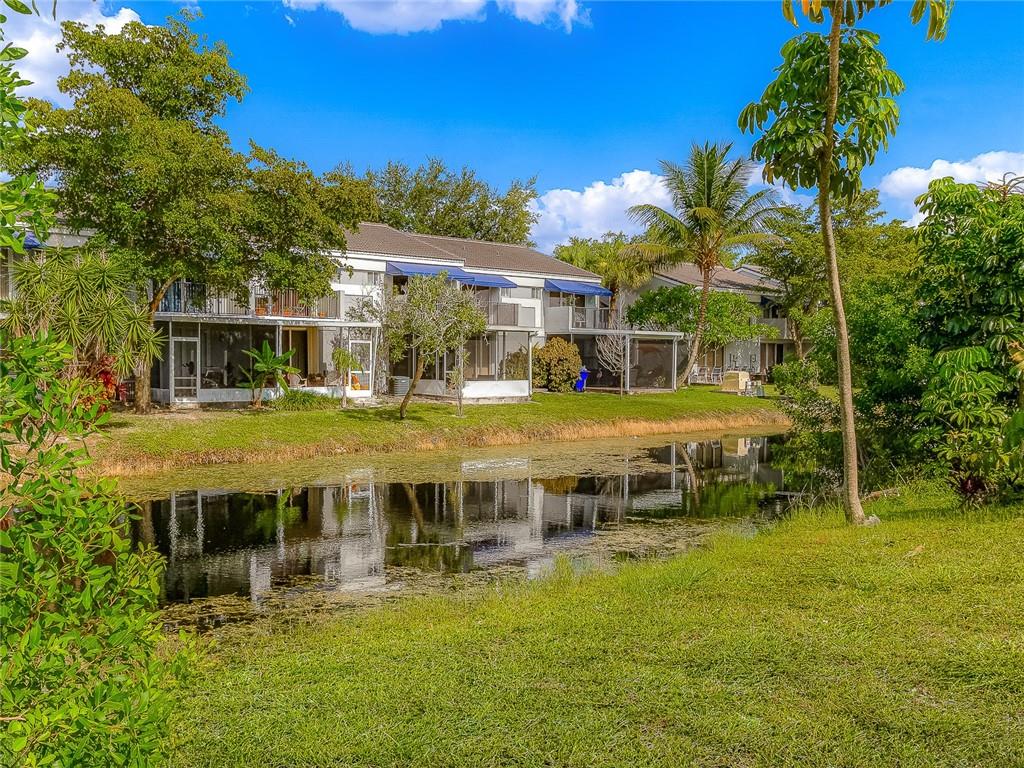 Mainlands Of Tamarac Lake - Residential