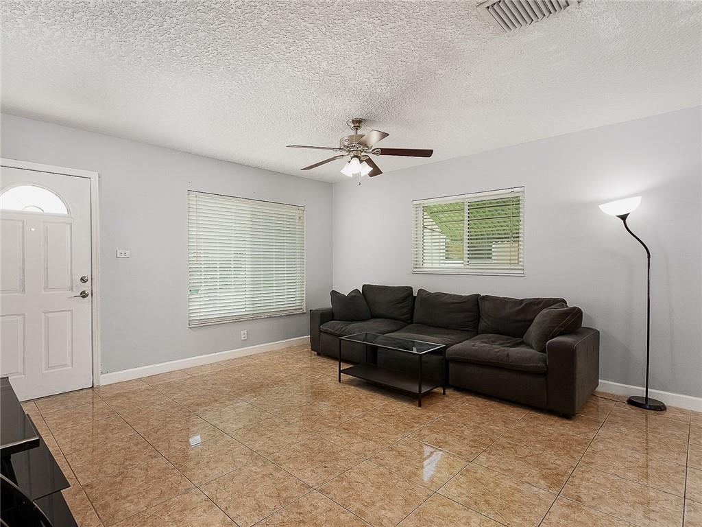 Mainlands Of Tamarac Lake - Residential