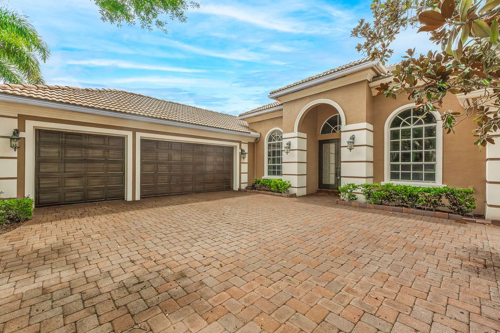 Photo of 8813 Bally Bunion Road, Port Saint Lucie, FL 34986 (MLS # R11123211)