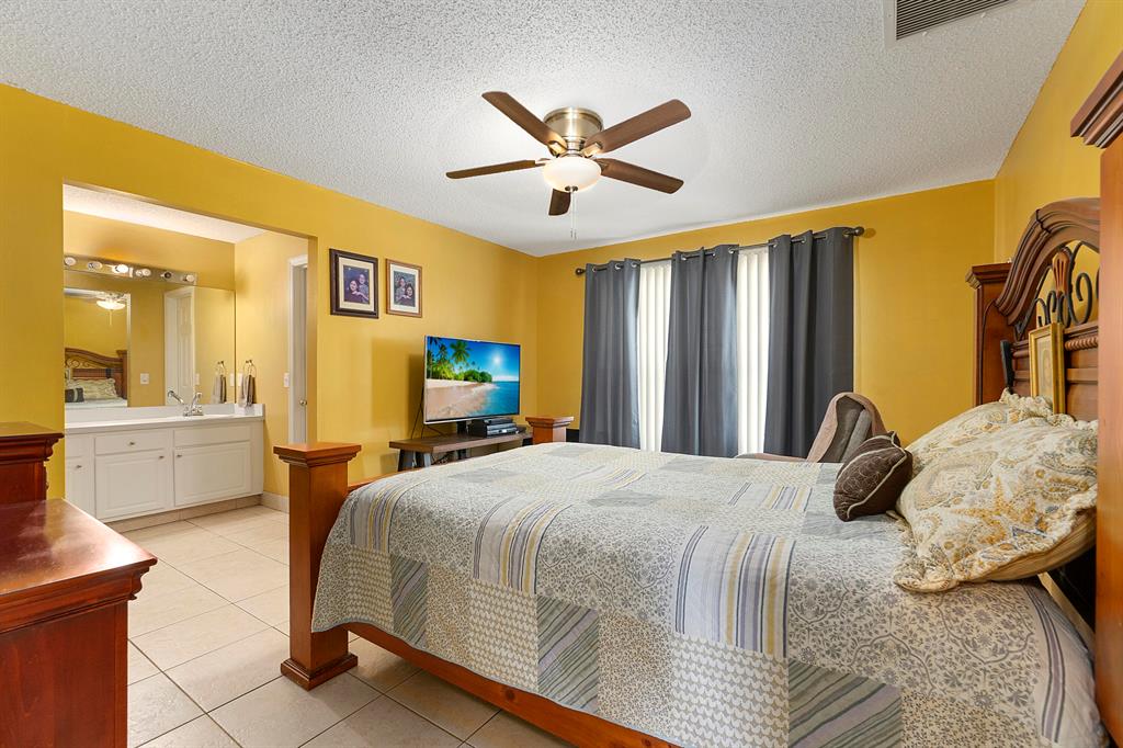 PORT ST LUCIE SECTION 13 - Residential