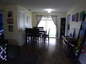 HOBE HEIGHTS - Residential