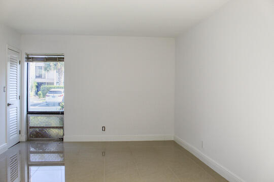 WOODHAVEN CONDO - Residential