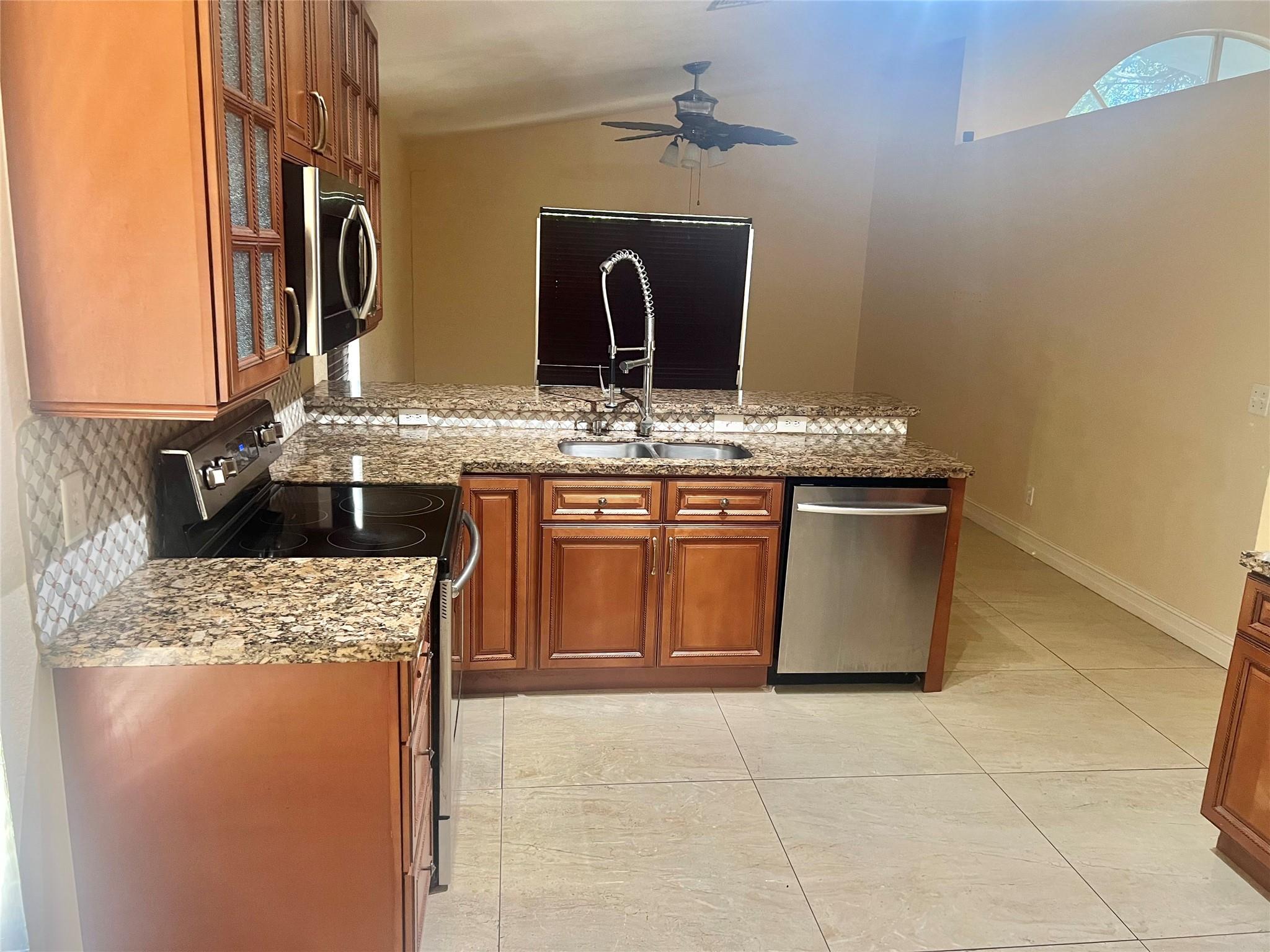 Silver Lakes At Pembroke - Residential Lease