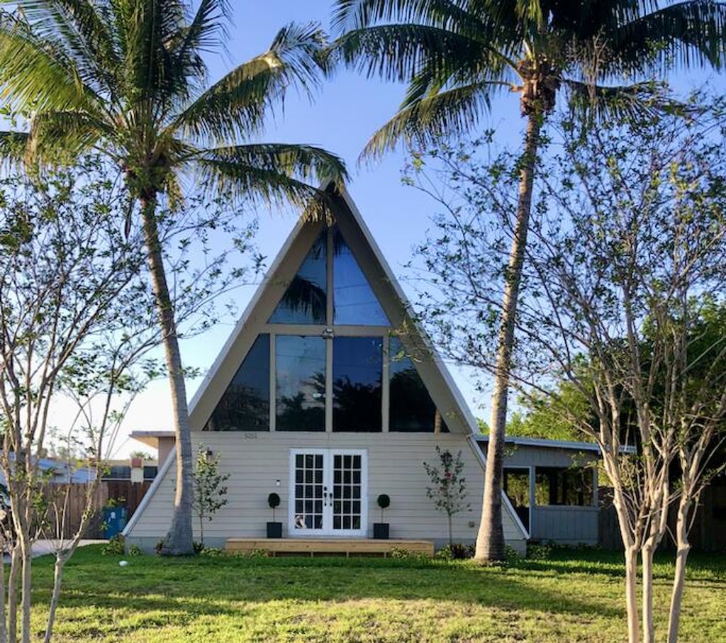 Photo of 5251 NW 77 Court, Coconut Creek, FL 33073 (MLS # R10799712)