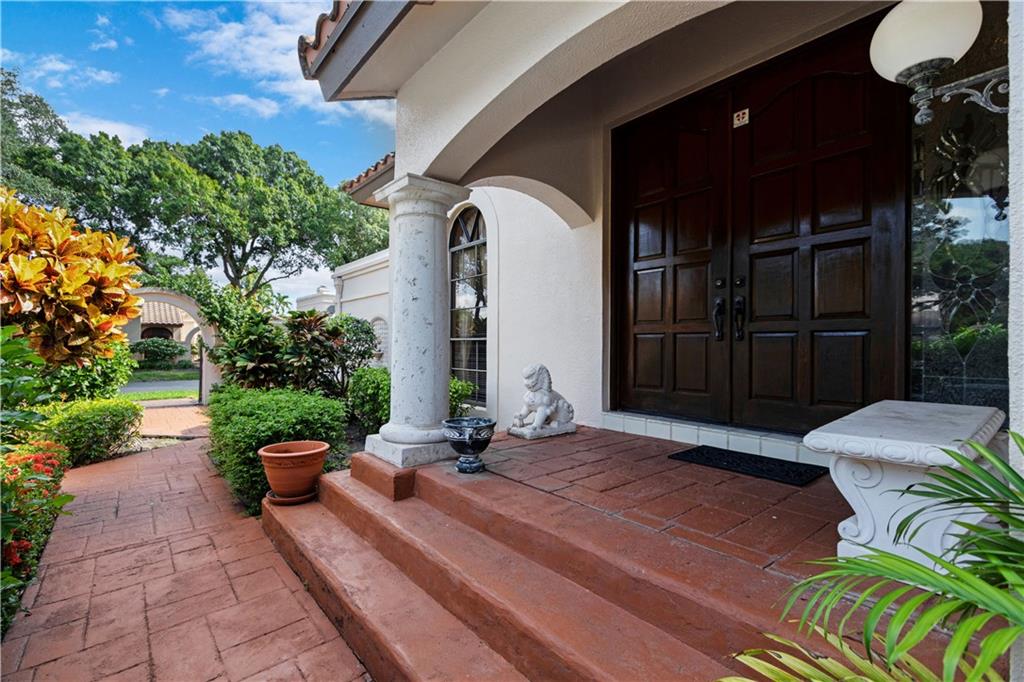 Villa Deste Condo - Residential