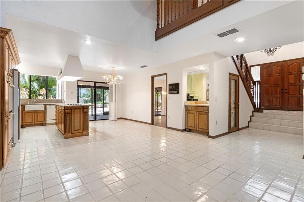 Villa Deste Condo - Residential
