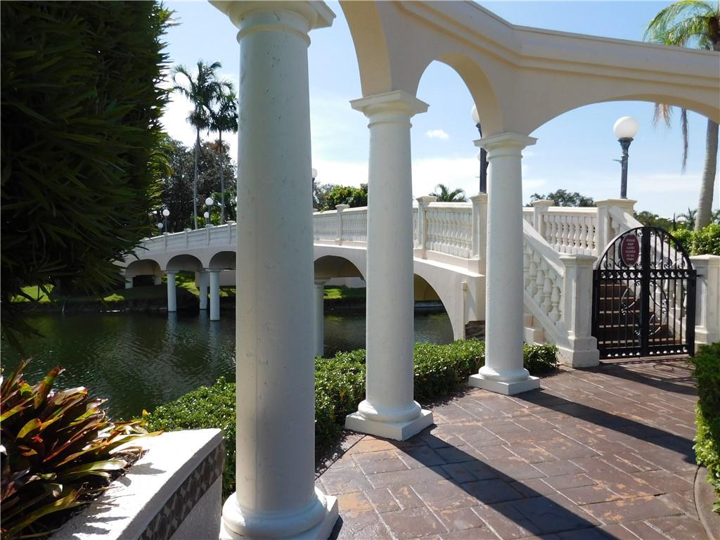 Villa Deste Condo - Residential