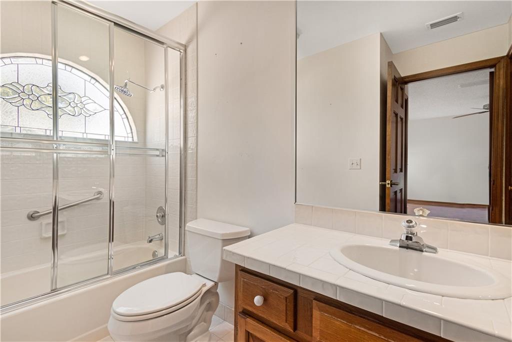 Villa Deste Condo - Residential