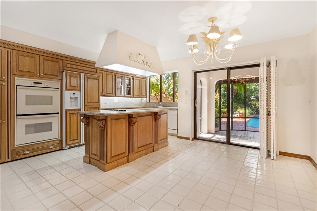 Villa Deste Condo - Residential