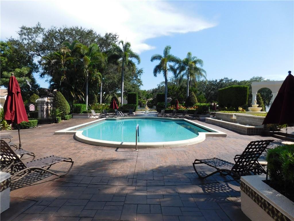Villa Deste Condo - Residential