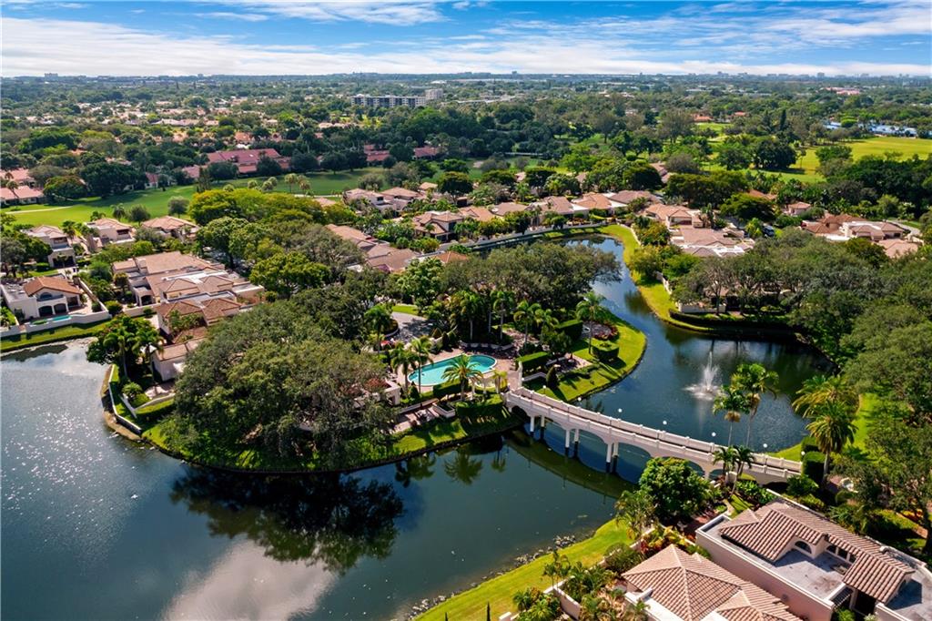 Villa Deste Condo - Residential