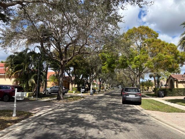 ROSSMOOR LAKES - Residential