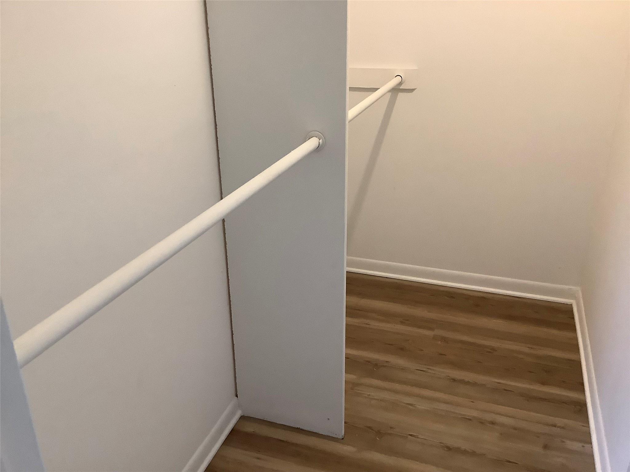 Kings Point Normandy A-U - Residential Lease