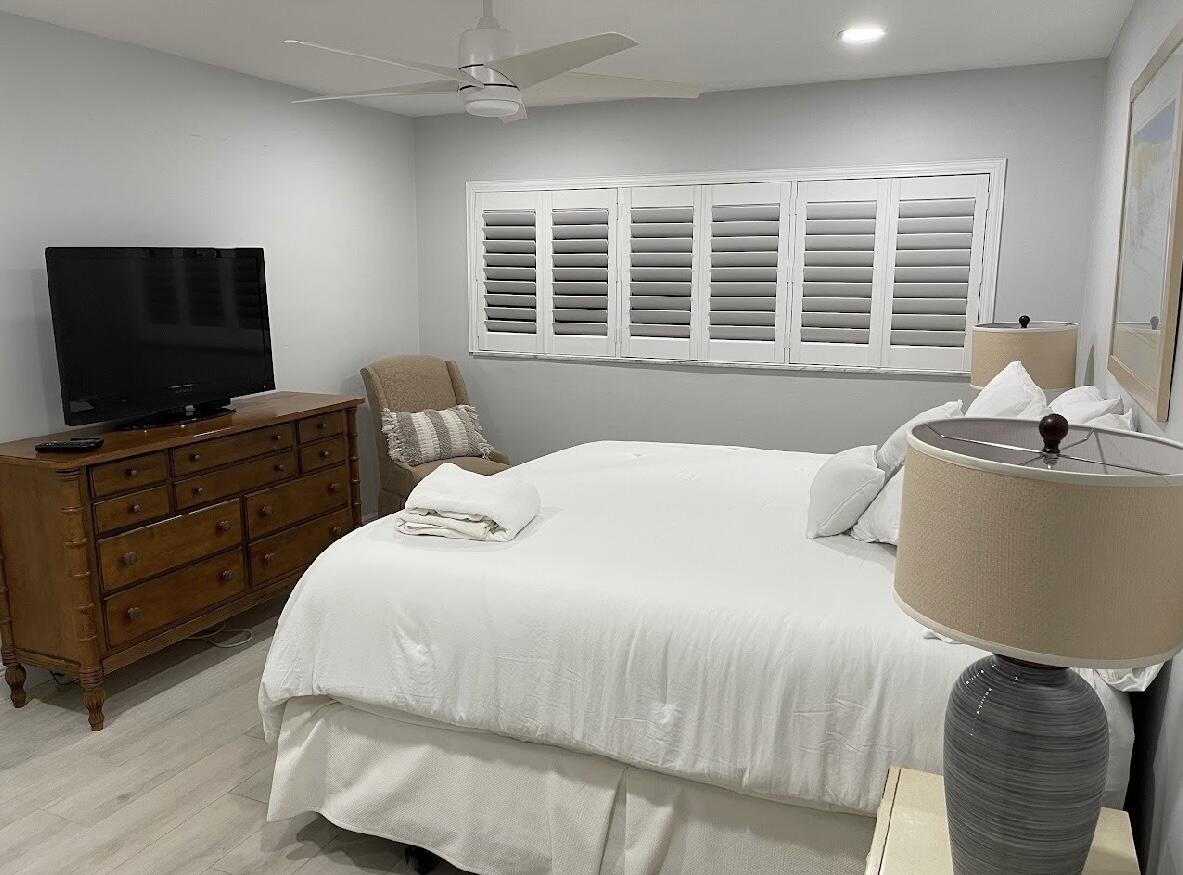 SAND DOLLAR VILLAS CONDOMINIUM A - Residential