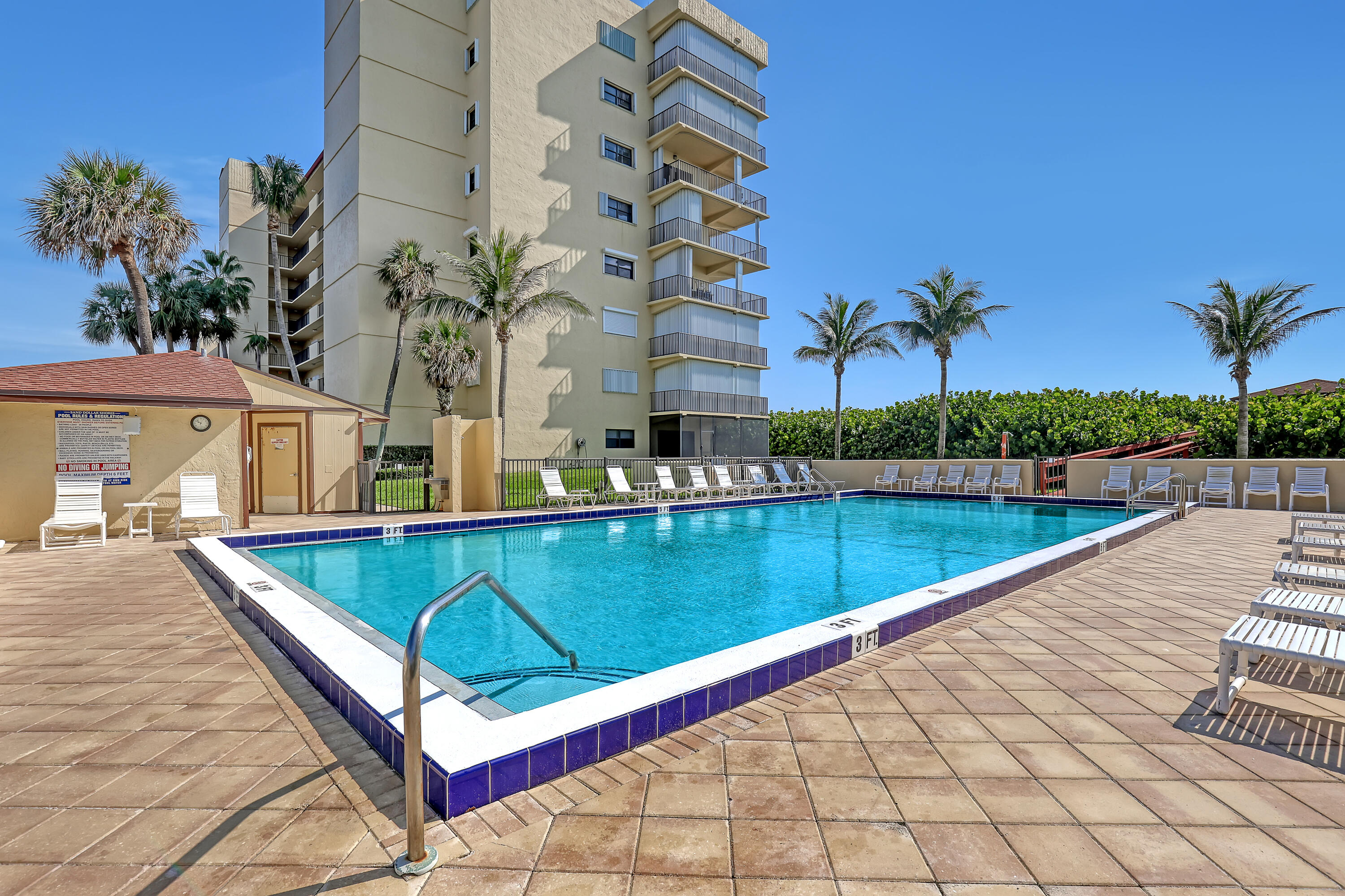 SAND DOLLAR VILLAS CONDOMINIUM A - Residential